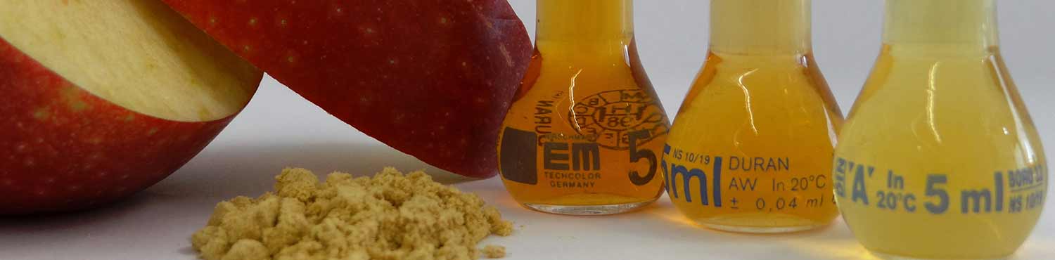 Apfelextrakte, bestehend aus Apfelschieben, Apfelsaft und getrocknetem Extrakt