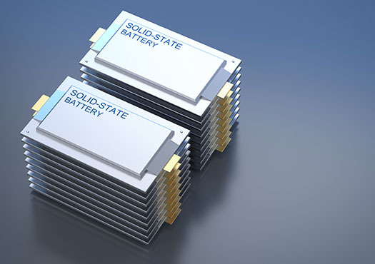 Zwei Stapel mit Pouch-Batterien