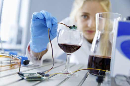 Wine analysis using low-cost chemosensors