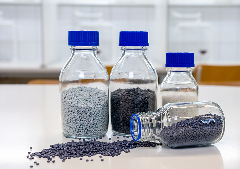 Plastics and recyclates